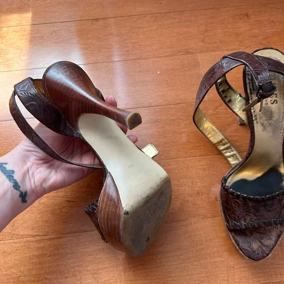 Guess heels - Picture 2 of 3